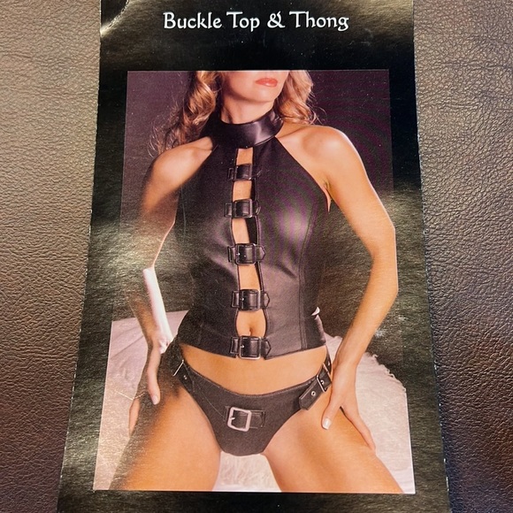 Insinuate • Buckle Top & Thong Black Set - Picture 11 of 12